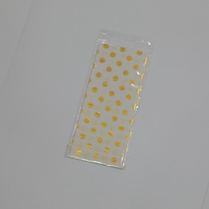 Barevný hedvábný papír